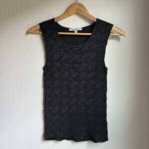 Quintessential Black Textured Stretch Tank Top S